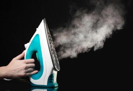 Как разгладить кожаную сумку