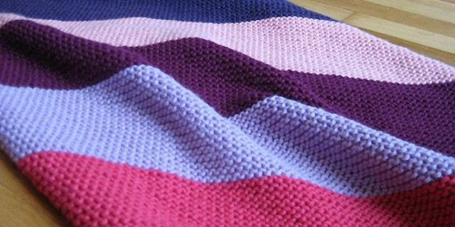 Лицевая гладь спицами: подробное описание вязания со схемами