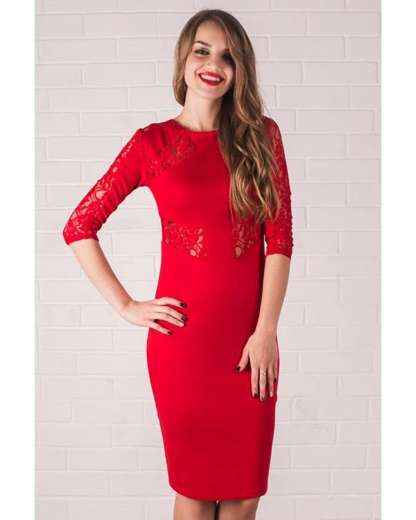 трикотажные платья красное